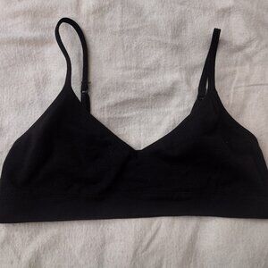 Wonder Nation Medium Black kids training bra